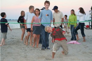 Limboturnier am Strand