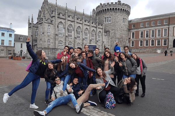 Reisegruppe in Dublin