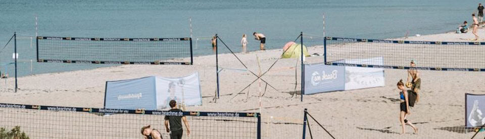 Beachvolleyballcourts direkt an der Ostsee