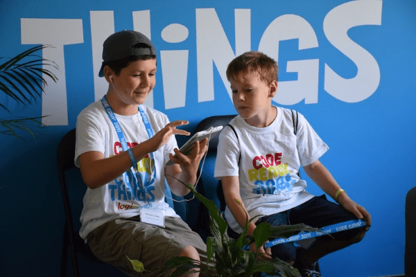 Zwei Jungs im Android App Camp