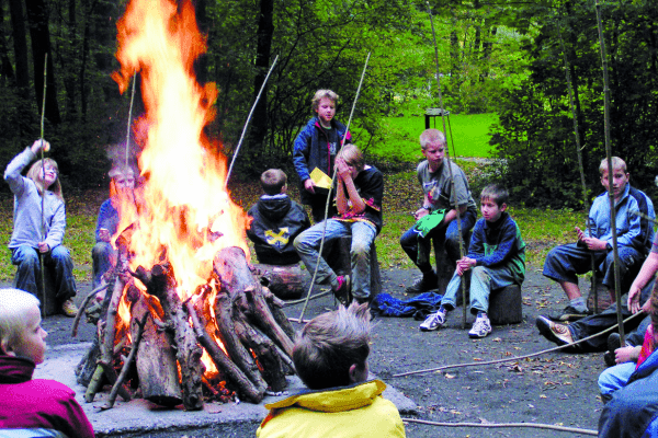 Lagerfeuer im Abenteuercamp Hannover