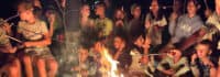 Lagerfeuer mit Stockbrot