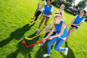 Hockeyspiel im Englisch Sprachcamp Berlin