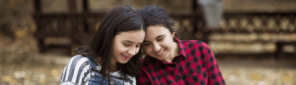 Kinder verbringen ihre Ferien im Englischcamp in Berlin
