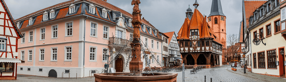 Der Ortskern um Burg Breuburg