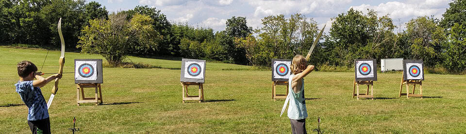 Kinder und Jugendliche erleben Naturabenteuer im Survivalcamp am Rursee