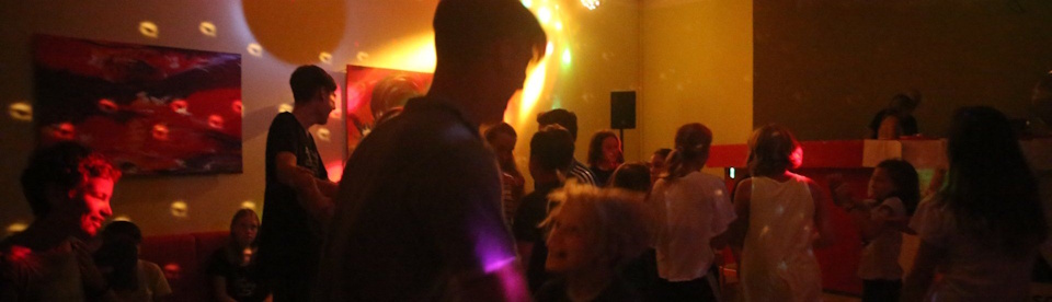 Disco-Abend im Camp