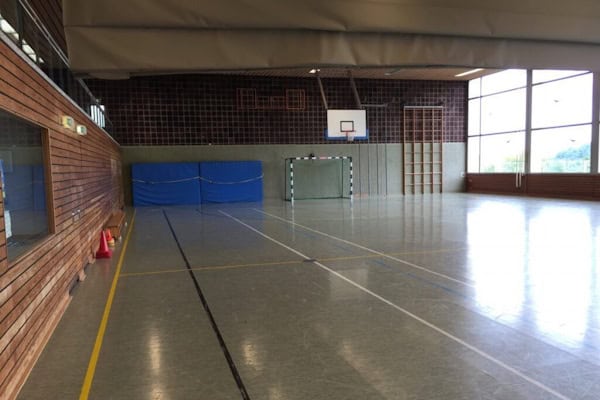 Sporthalle