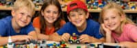 Vier Kinder im Legocamp