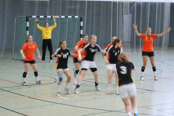 Kinder beim Handball