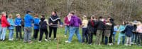 Kinder am spielen draußen