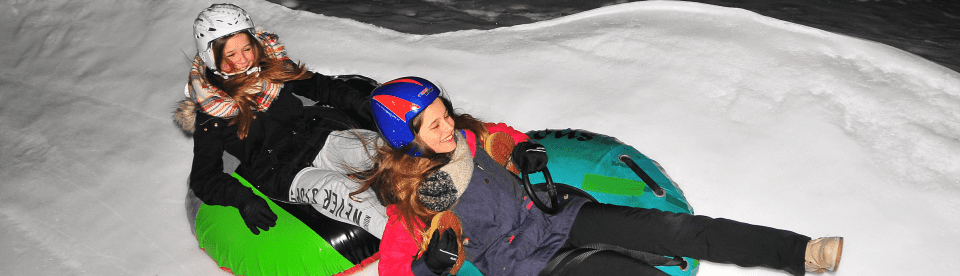 Schneetubing im Wintercamp