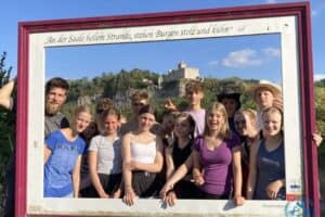 Kinder auf der Kanu Tour Saale