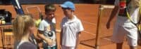 Kinder lernen Tennis im Englisch Tenniscamp Berlin