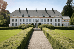 Schloss Louisenlund
