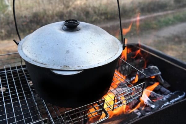Draußen kochen im Camp Kulinarische Entdeckerreise