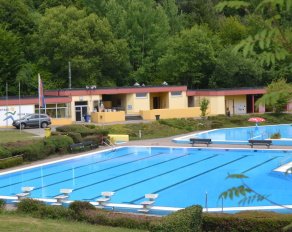 Schwimmbadbesuch in den Feriencamps bei Nürnberg