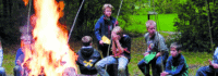 Lagerfeuerstimmung im Feriencamp