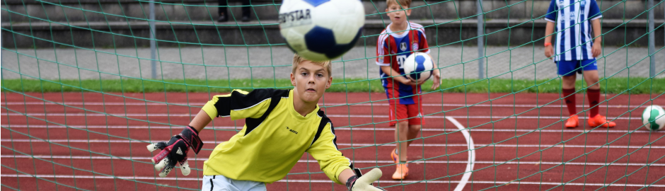 Torwarteinsatz im Camp