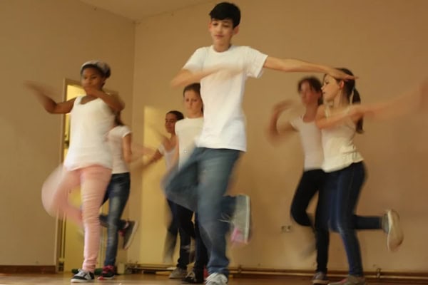 Kinder tanzen Hip Hop