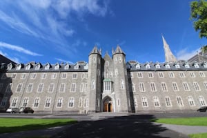 Altbau der Maynooth University