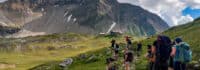 Jugendliche wandern