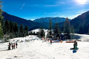 Ein Blick auf die Skipiste