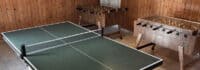 Tischtennisplatte und Tischkicker