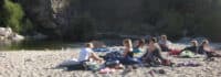 Outdoorübernachtung am Strand im Familiencamp Korsika