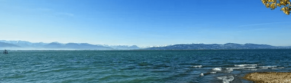 Der Bodensee mit Alpenblick