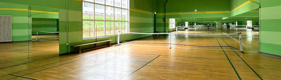 Sporthalle zum Tennisspielen