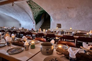 Speisesaal im mittelalterlichen Stil