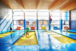 XXL Trampoline in der Unterkunft