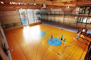 Das Basketballfeld im Jugendclub
