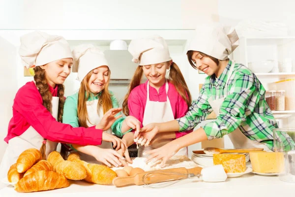 Brot Backen im Osterabenteuer in Beeskow
