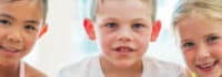 Köpfe von drei Kinder