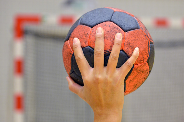 Torwurf im Handballcamp