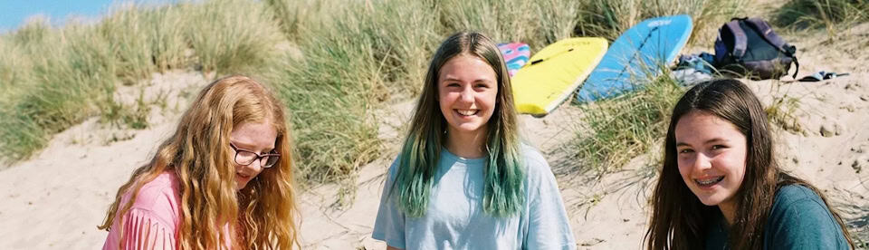 3 Mädchen am Strand