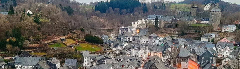 Monschau aus der Luft
