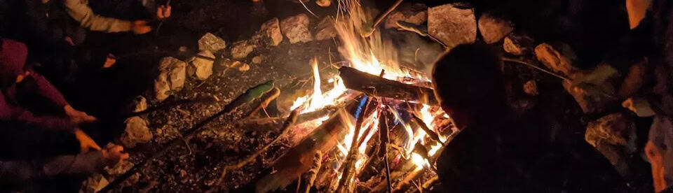 Lagerfeuer im Sport&Action Camp in Langholz