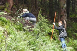 Abenteuer im Anfänger Outdoorcamp und Survivalcamp